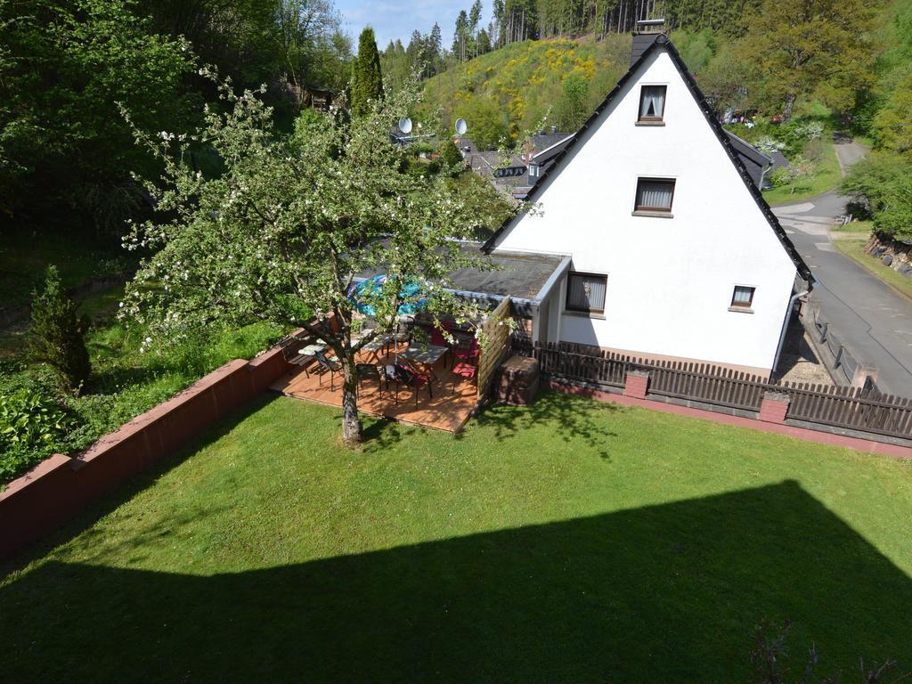 Holiday Home With Garden In Hellenthal Eifel Exteriér fotografie